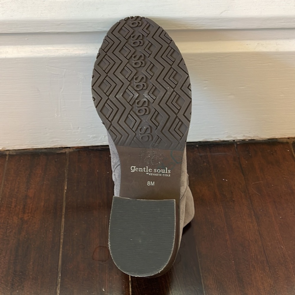 Gentle Souls Kenneth Cole Suede Boot | Blane | Size 8 - Picture 10 of 10